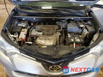 Zdjęcie 12 z 13 samochodu: 2018 TOYOTA RAV4 XLE VIN:2T3RFREV8JW761886 - miniatura