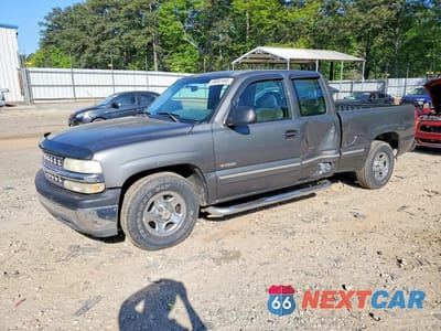 2001 CHEVROLET SILVERADO C1500 2GCEC19WX11164243 - główne zdjęcie licytacji z USA - miniatura