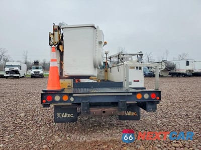 Zdjęcie 6 z 13 samochodu: 2015 FORD F450 SUPER DUTY BUCKET TRUCK VIN:1FDUF4GT9FEB05652 - miniatura
