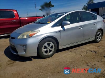 2013 TOYOTA PRIUS TWO JTDKN3DU0D1697534 - główne zdjęcie licytacji z USA - miniatura