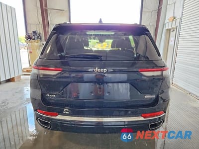 Zdjęcie 6 z 13 samochodu: 2023 JEEP GRAND CHEROKEE OVERLAND VIN:1C4RJHDG7P8741445 - miniatura