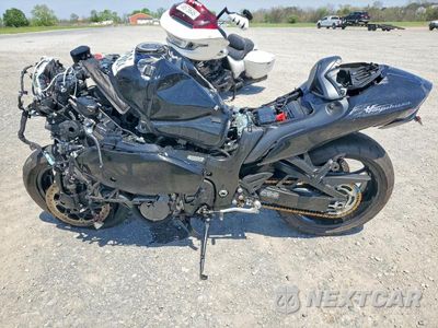 Trzecie zdjęcie samochodu z tyłu: 2024 SUZUKI GSX1300 RR VIN:JS1EJ11B3R7101055 - miniatura