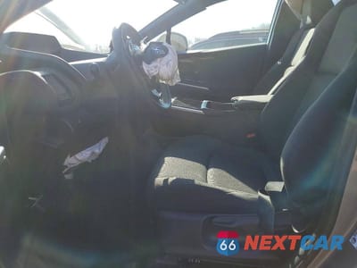 Zdjęcie 7 z 12 samochodu: 2023 SUBARU SOLTERRA PREMIUM VIN:JTMABABA8PA016395 - miniatura