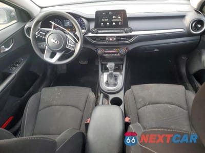 Zdjęcie 8 z 12 samochodu: 2019 KIA FORTE LXS VIN:3KPF24AD8KE008967 - miniatura