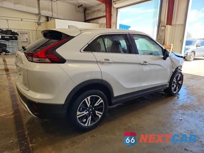 Trzecie zdjęcie samochodu z tyłu: 2025 MITSUBISHI ECLIPSE CROSS SE VIN:JA4ATWAA6SZ045975 - miniatura