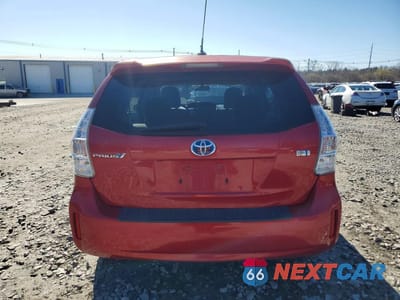 Zdjęcie 6 z 11 samochodu: 2013 TOYOTA PRIUS V THREE VIN:JTDZN3EU4D3223751 - miniatura