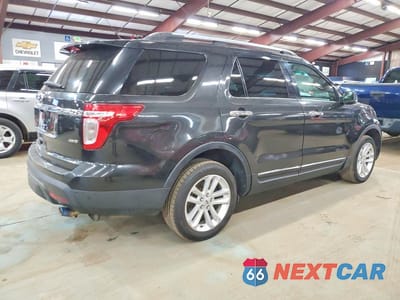 Trzecie zdjęcie samochodu z tyłu: 2014 FORD EXPLORER XLT VIN:1FM5K8D87EGA94841 - miniatura