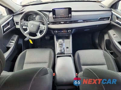 Zdjęcie 8 z 13 samochodu: 2022 MITSUBISHI OUTLANDER ES VIN:JA4J3TA86NZ049735 - miniatura