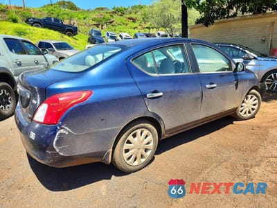 Trzecie zdjęcie samochodu z tyłu: 2012 NISSAN VERSA 1.6 S VIN:3N1CN7AP5CL828154 - miniatura