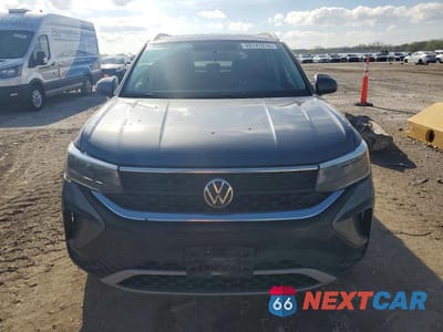 Piąte zdjęcie samochodu w środku: 2022 VOLKSWAGEN TAOS SE IQ DRIVE VIN:3VVLX7B2XNM090196 - miniatura