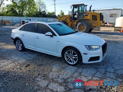 Czwarte zdjęcie samochodu z boku: 2017 AUDI A4 PREMIUM VIN:WAUDNAF4XHN046045 - miniatura