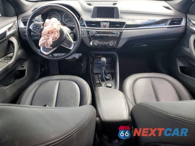 Zdjęcie 8 z 12 samochodu: 2016 BMW X1 XDRIVE28I VIN:WBXHT3C34G5E50786 - miniatura