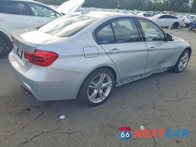 Trzecie zdjęcie samochodu z tyłu: 2018 BMW 340 XI VIN:WBA8B7G57JNU95449 - miniatura