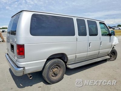 Trzecie zdjęcie samochodu z tyłu: 2007 FORD ECONOLINE E350 SUPER DUTY WAGON VIN:1FBNE31LX7DB15519 - miniatura