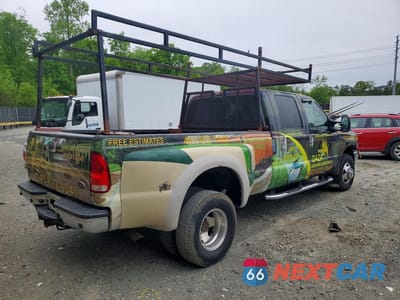 Trzecie zdjęcie samochodu z tyłu: 2001 FORD F350 SUPER DUTY VIN:1FTWW33F91EA13330 - miniatura