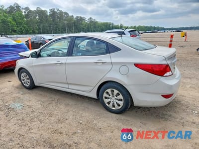 Drugie zdjęcie samochodu z przodu: 2016 HYUNDAI ACCENT SE VIN:KMHCT4AE4GU946607 - miniatura