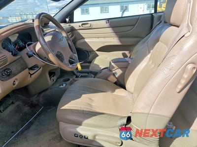 Zdjęcie 7 z 12 samochodu: 2004 CHRYSLER SEBRING LXI VIN:1C3EL55R54N113957 - miniatura