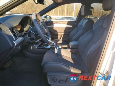 Zdjęcie 7 z 14 samochodu: 2024 AUDI Q5 E PREMIUM PLUS 55 VIN:WA1E2AFY1R2131128 - miniatura