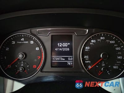 Zdjęcie 9 z 12 samochodu: 2016 AUDI Q3 PREMIUM PLUS VIN:WA1BFCFS6GR015054 - miniatura