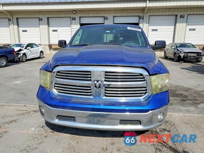 Piąte zdjęcie samochodu w środku: 2015 RAM 1500 SLT VIN:1C6RR7LG3FS601955 - miniatura