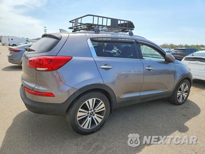 Trzecie zdjęcie samochodu z tyłu: 2014 KIA SPORTAGE EX VIN:KNDPC3AC2E7576056 - miniatura
