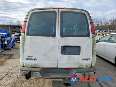 Zdjęcie 6 z 13 samochodu: 2002 GMC SAVANA G2500 DELIVERY VAN VIN:1GTGG25R521904260 - miniatura