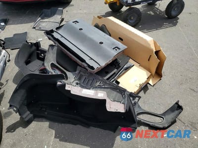 Zdjęcie 12 z 13 samochodu: 2019 MERCEDES-BENZ E 300 VIN:WDDZF4JBXKA662927 - miniatura