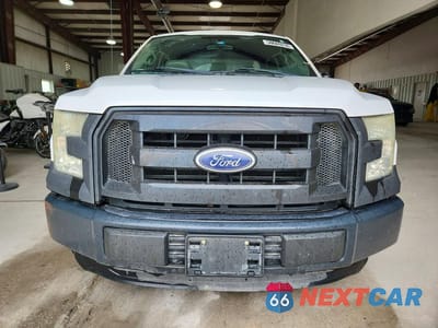 Piąte zdjęcie samochodu w środku: 2015 FORD F150 SUPER CAB VIN:1FTEX1C80FKD22076 - miniatura