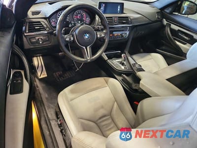 Zdjęcie 8 z 12 samochodu: 2015 BMW M4 VIN:WBS3R9C50FK329303 - miniatura
