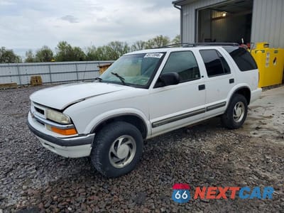 2000 CHEVROLET BLAZER 1GNDT13W2Y2399225 - główne zdjęcie licytacji z USA - miniatura