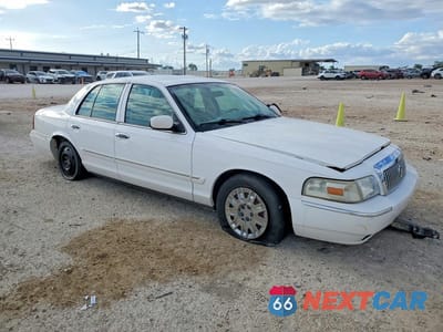 Czwarte zdjęcie samochodu z boku: 2008 MERCURY GRAND MARQUIS GS VIN:2MEFM74V48X631648 - miniatura