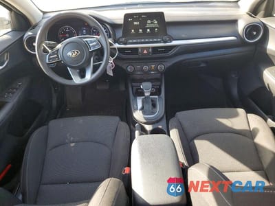 Zdjęcie 8 z 12 samochodu: 2021 KIA FORTE LXS VIN:3KPF24AD4ME352069 - miniatura