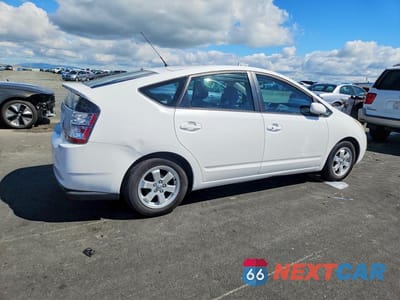 Trzecie zdjęcie samochodu z tyłu: 2004 TOYOTA PRIUS BASE VIN:JTDKB20U640008787 - miniatura