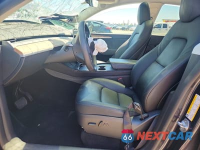 Zdjęcie 7 z 13 samochodu: 2024 TESLA MODEL Y VIN:7SAYGDEEXRA246904 - miniatura