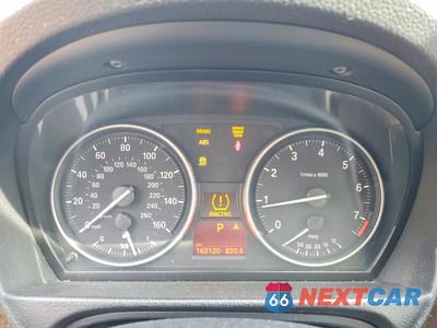 Zdjęcie 9 z 12 samochodu: 2011 BMW 328 XI SULEV VIN:WBAPK5C58BF127556 - miniatura