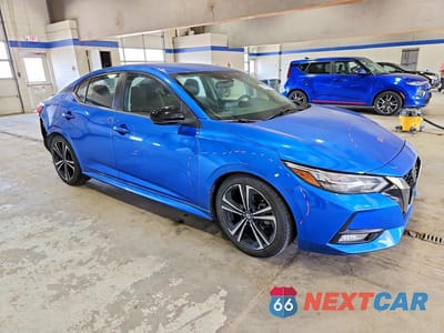Czwarte zdjęcie samochodu z boku: 2021 NISSAN SENTRA SR VIN:3N1AB8DV8MY248966 - miniatura