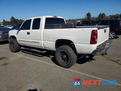 Drugie zdjęcie samochodu z przodu: 2003 CHEVROLET SILVERADO C1500 VIN:2GCEC19V931314451 - miniatura