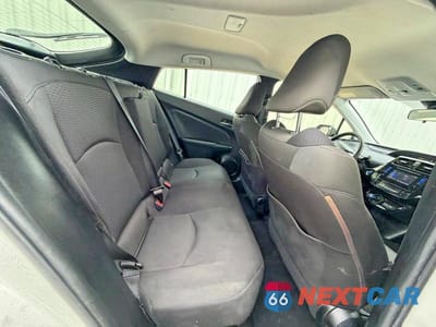 Zdjęcie 6 z 14 samochodu: 2019 TOYOTA PRIUS LE VIN:JTDKARFU5K3069420 - miniatura