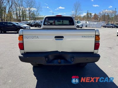 Zdjęcie 10 z 11 samochodu: 2004 TOYOTA TACOMA XTRACAB VIN:5TEWM72N84Z376046 - miniatura
