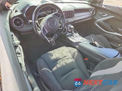 Zdjęcie 8 z 11 samochodu: 2021 CHEVROLET CAMARO LS VIN:1G1FB1RXXM0138203 - miniatura