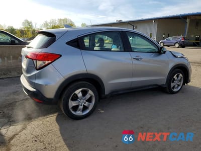 Trzecie zdjęcie samochodu z tyłu: 2019 HONDA HR-V LX VIN:3CZRU6H32KG731972 - miniatura