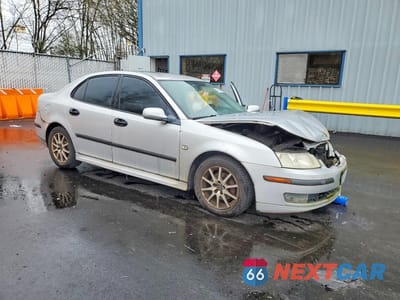 Czwarte zdjęcie samochodu z boku: 2004 SAAB 9-3 LINEAR VIN:YS3FB49SX41023567 - miniatura