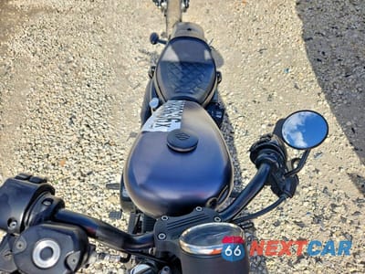 Piąte zdjęcie samochodu w środku: 2016 HARLEY-DAVIDSON XL883 IRON 883 VIN:1HD4LE213GC405823 - miniatura