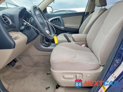 Zdjęcie 7 z 12 samochodu: 2007 TOYOTA RAV4 LIMITED VIN:JTMBD31V976035491 - miniatura