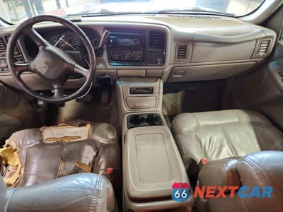 Zdjęcie 8 z 12 samochodu: 2002 CHEVROLET SILVERADO K1500 VIN:2GCEK19T521300823 - miniatura