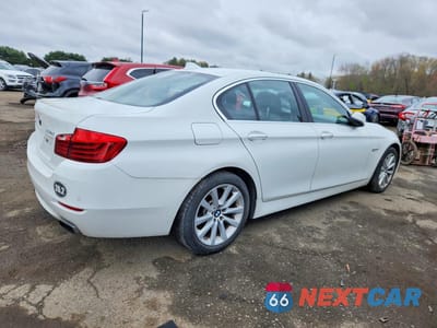 Trzecie zdjęcie samochodu z tyłu: 2015 BMW 550 XI VIN:WBAKP9C58FD693737 - miniatura