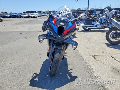 Drugie zdjęcie samochodu z przodu: 2026 BMW M 1000 RR VIN:WB10P4305T6L52830 - miniatura