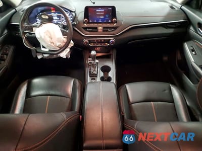 Zdjęcie 8 z 13 samochodu: 2022 NISSAN ALTIMA SR VIN:1N4BL4CW7NN367128 - miniatura