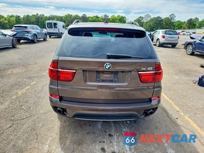 Zdjęcie 6 z 13 samochodu: 2013 BMW X5 XDRIVE35I VIN:5UXZV4C50D0E05175 - miniatura