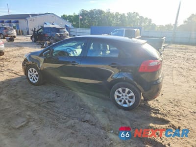 Drugie zdjęcie samochodu z przodu: 2015 KIA RIO 5-DOOR LX VIN:KNADM5A38F6515486 - miniatura